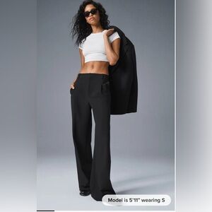 Alo Yoga High-Waist Pursuit Trouser (Long) size XS 33" INSEAM Black